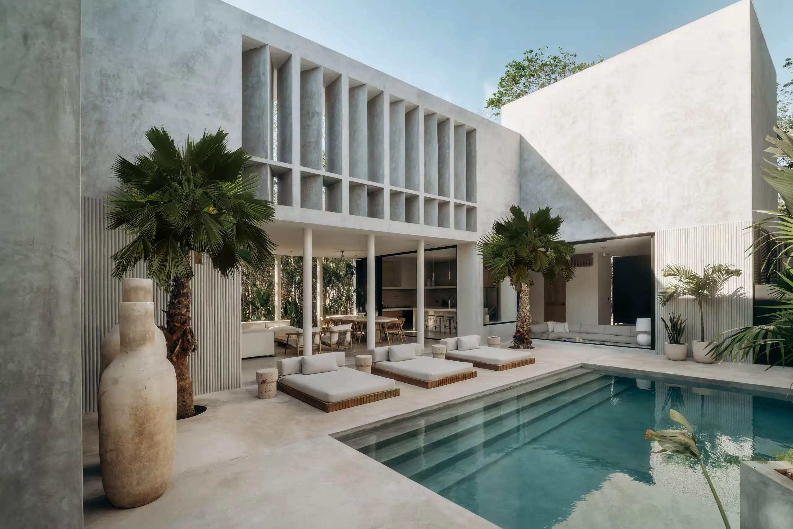 Villa LEV