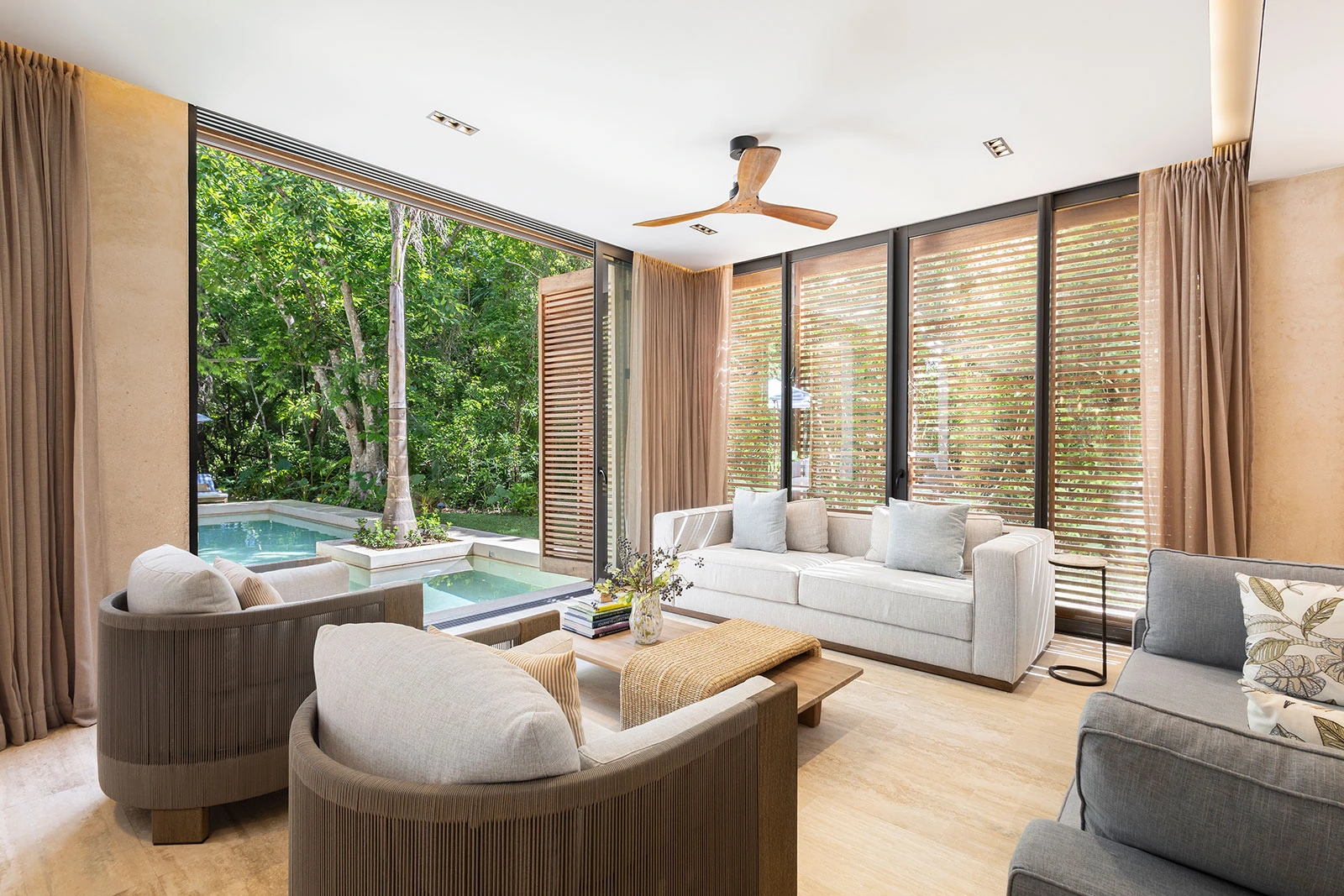 Palm Villa in Playa Del Carmen, Riviera Maya — villa photo 12